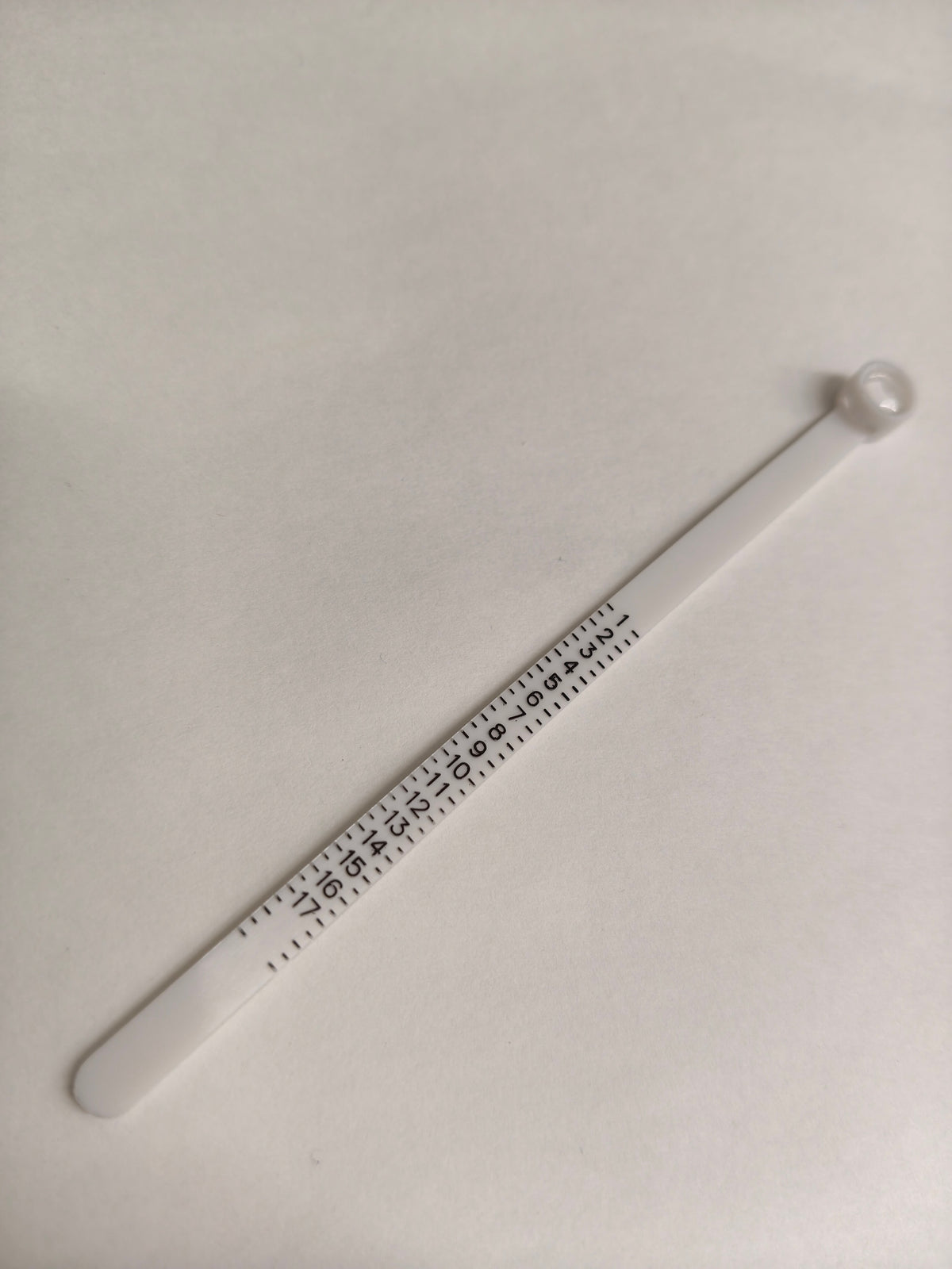 ベルト式リングサイズ測定器