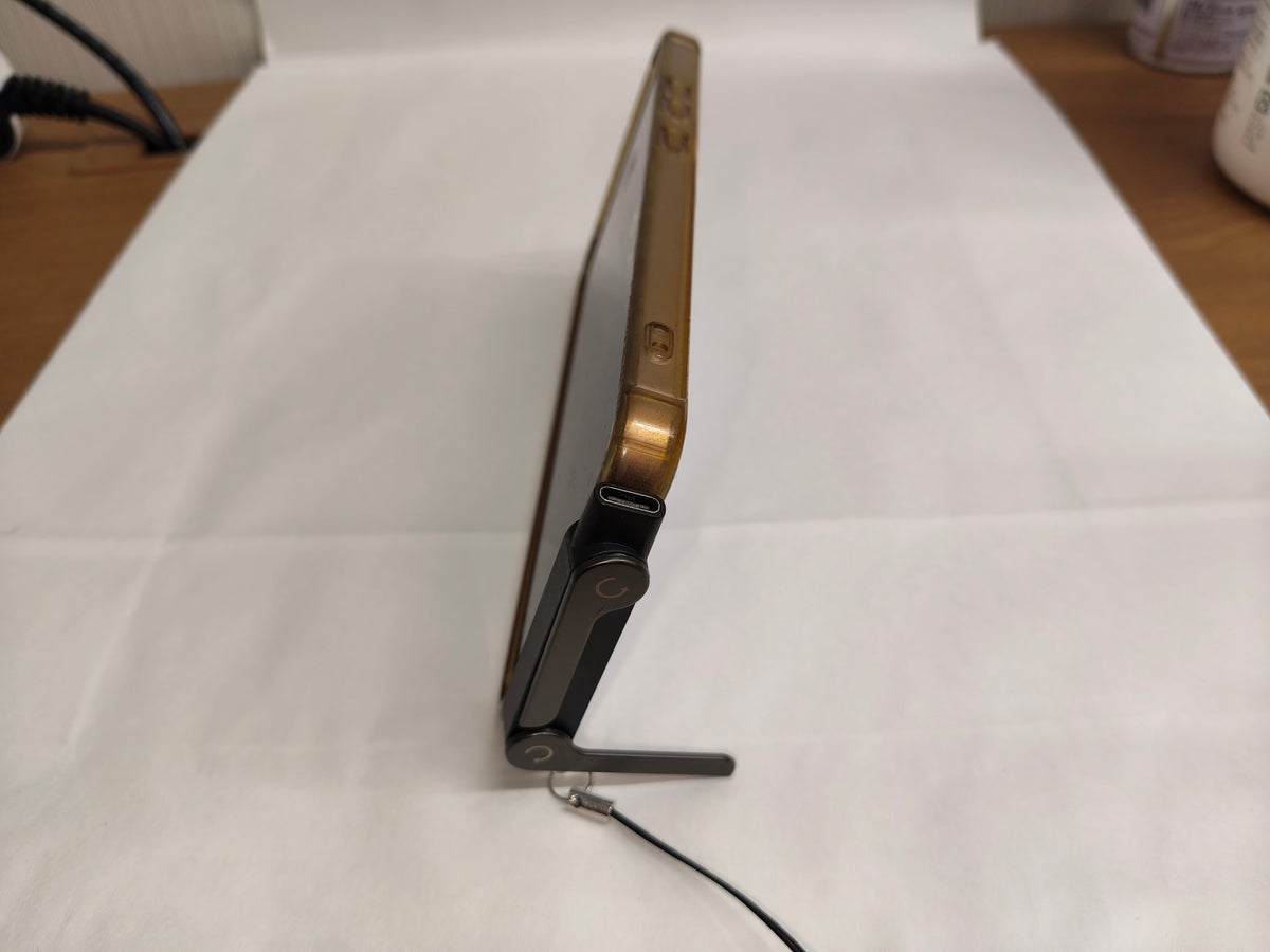 折り畳みスマホ立て